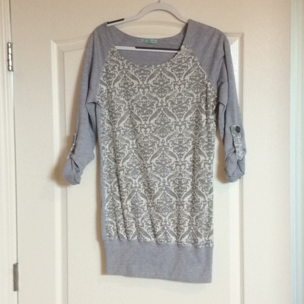 Long sweater 3/4 sleeve size M